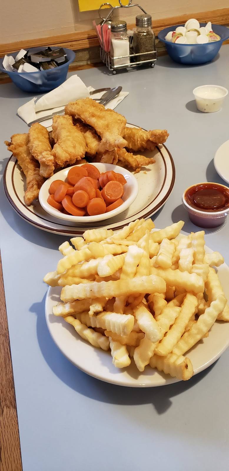 Sunrise Cafe | restaurant | 908 W Main St, Le Grand, IA 50142, USA | 6414792280 OR +1 641-479-2280