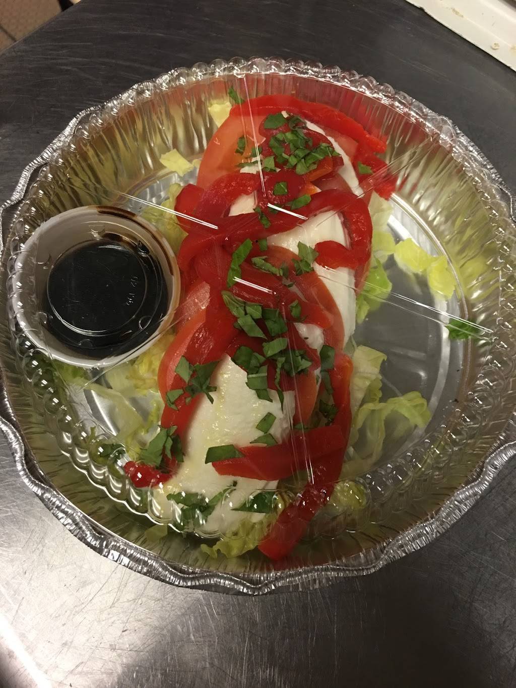 Yovanis Pizzeria | restaurant | 741 Rt. 211 East, Middletown, NY 10941, USA | 8456952222 OR +1 845-695-2222