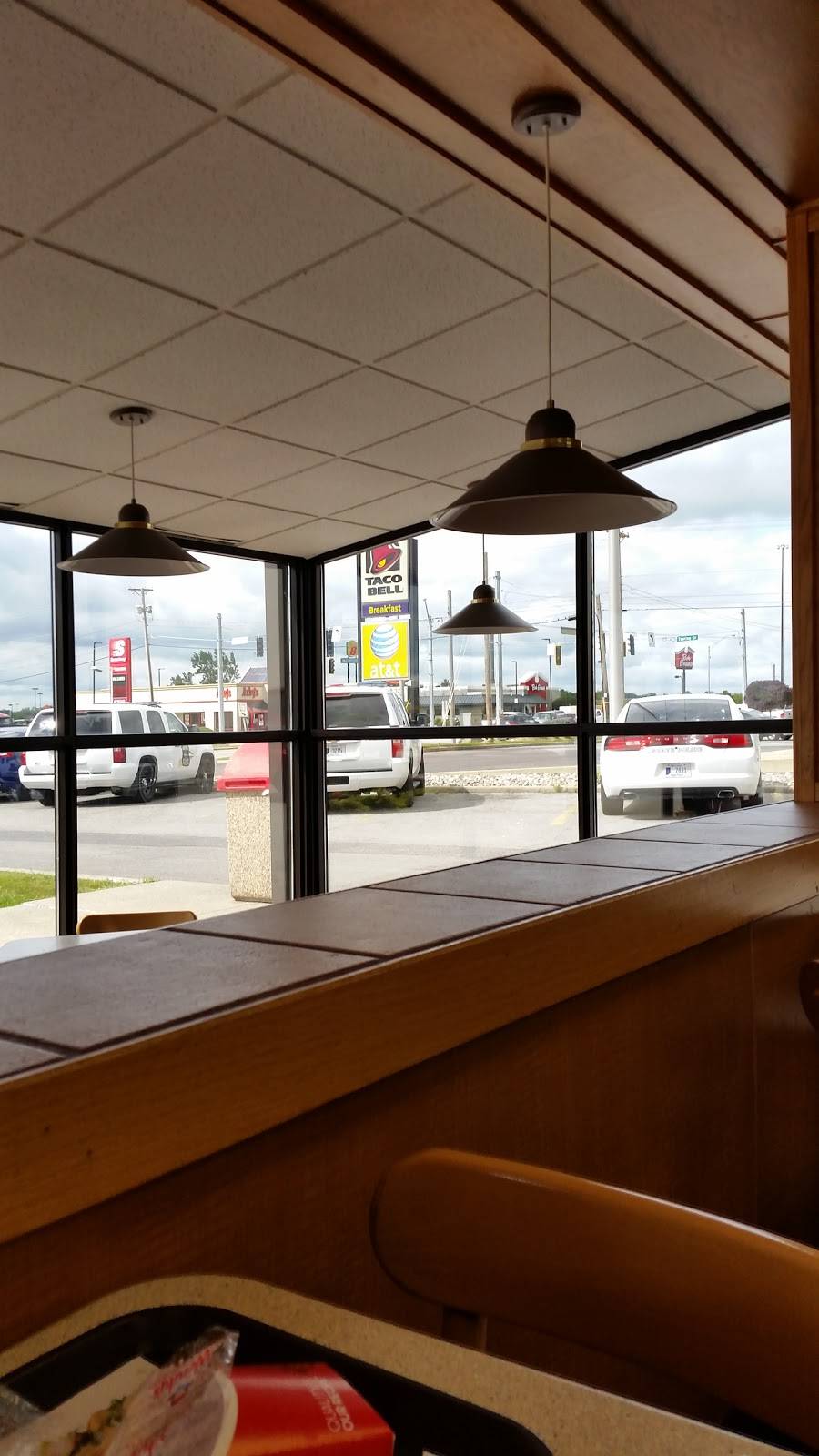 Wendys | restaurant | 1120 W E 7th St, Auburn, IN 46706, USA | 2609250098 OR +1 260-925-0098