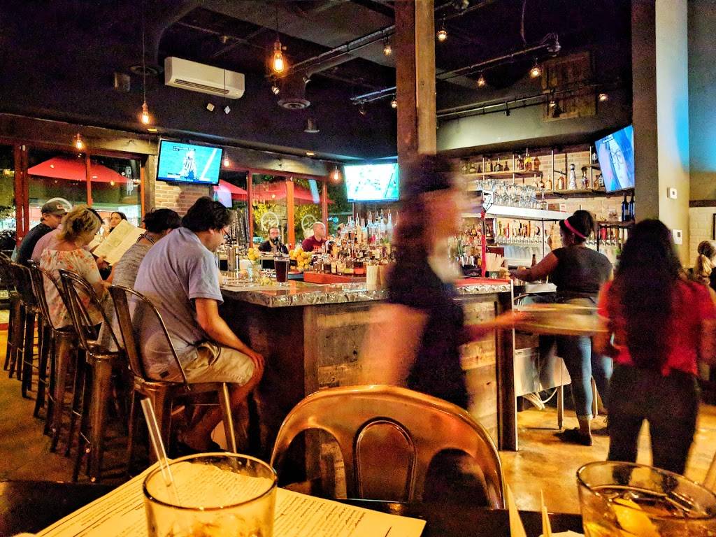 Whiskey Kitchen | restaurant | 2149 General Booth Blvd, Virginia Beach, VA 23454, USA | 7576898860 OR +1 757-689-8860