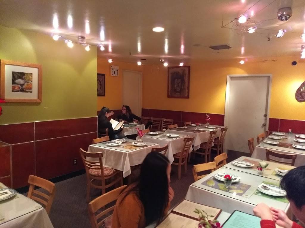 Marnee Thai | restaurant | 1243 9th Ave, San Francisco, CA 94122, USA | 4157319999 OR +1 415-731-9999