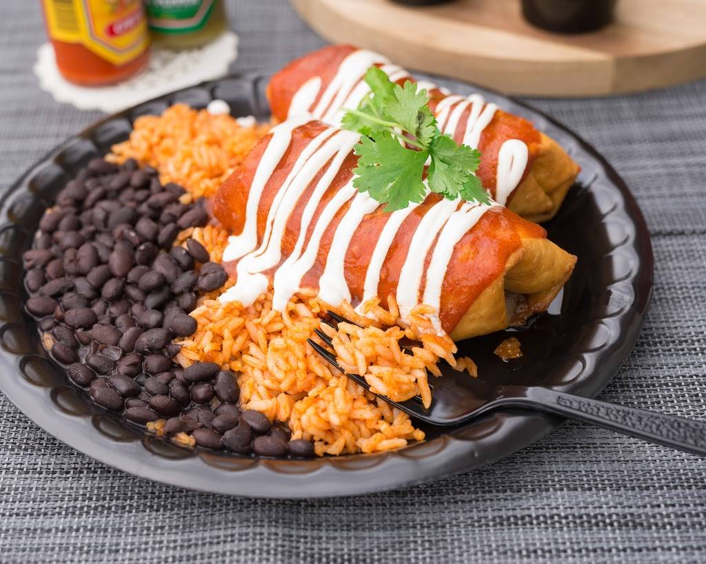 Mex On Main | restaurant | 6528 Main St, Trumbull, CT 06611, USA | 2038809882 OR +1 203-880-9882