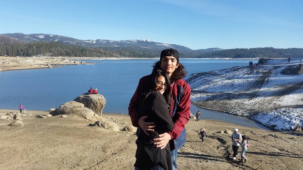 Shaver Lake Lodge Restaurant | restaurant | 44185 CA-168, Shaver Lake, CA 93664, USA | 5598413326 OR +1 559-841-3326