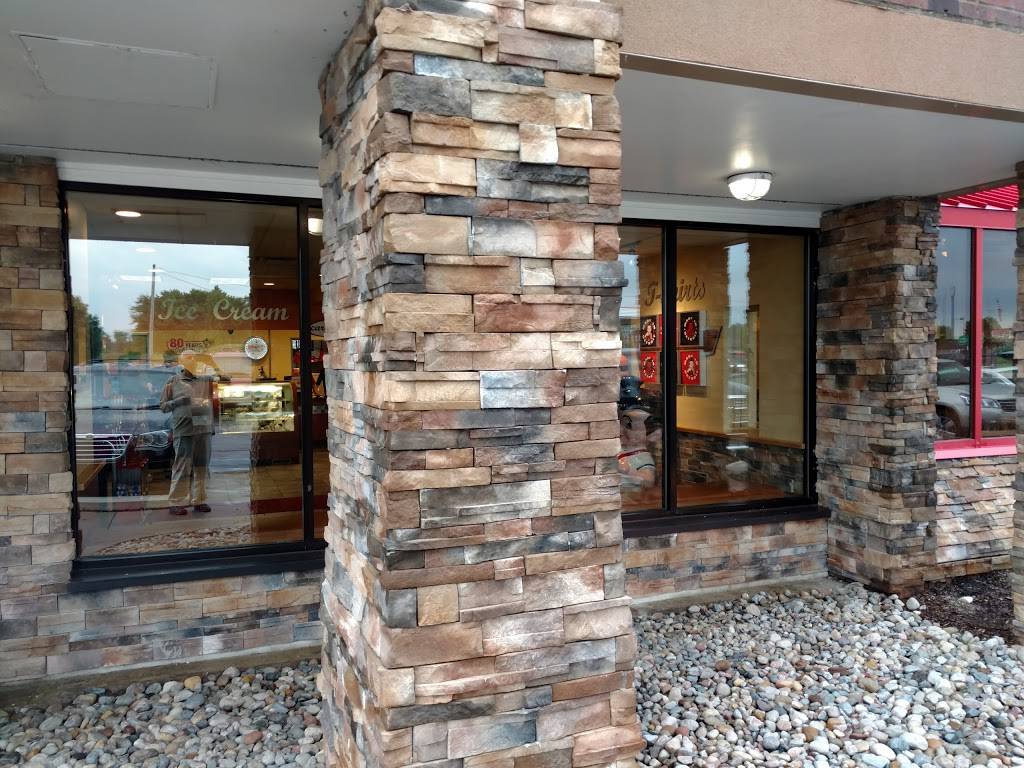 Big Boy | restaurant | 29300 23 Mile Rd, Chesterfield, MI 48047, USA | 5869491700 OR +1 586-949-1700