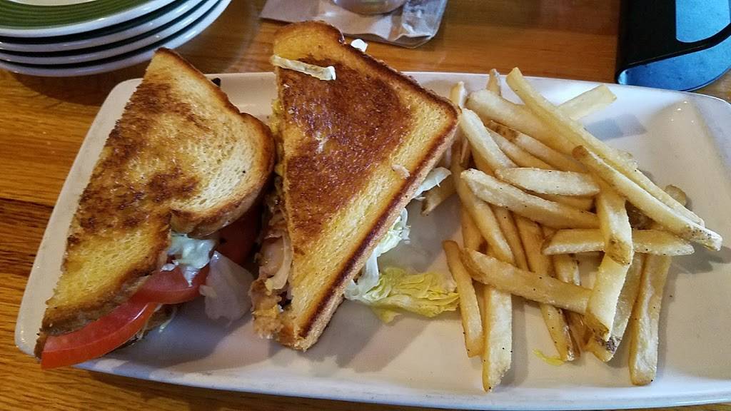 Applebees Grill + Bar | restaurant | 7441 W Newberry Rd, Gainesville, FL 32605, USA | 3523328877 OR +1 352-332-8877