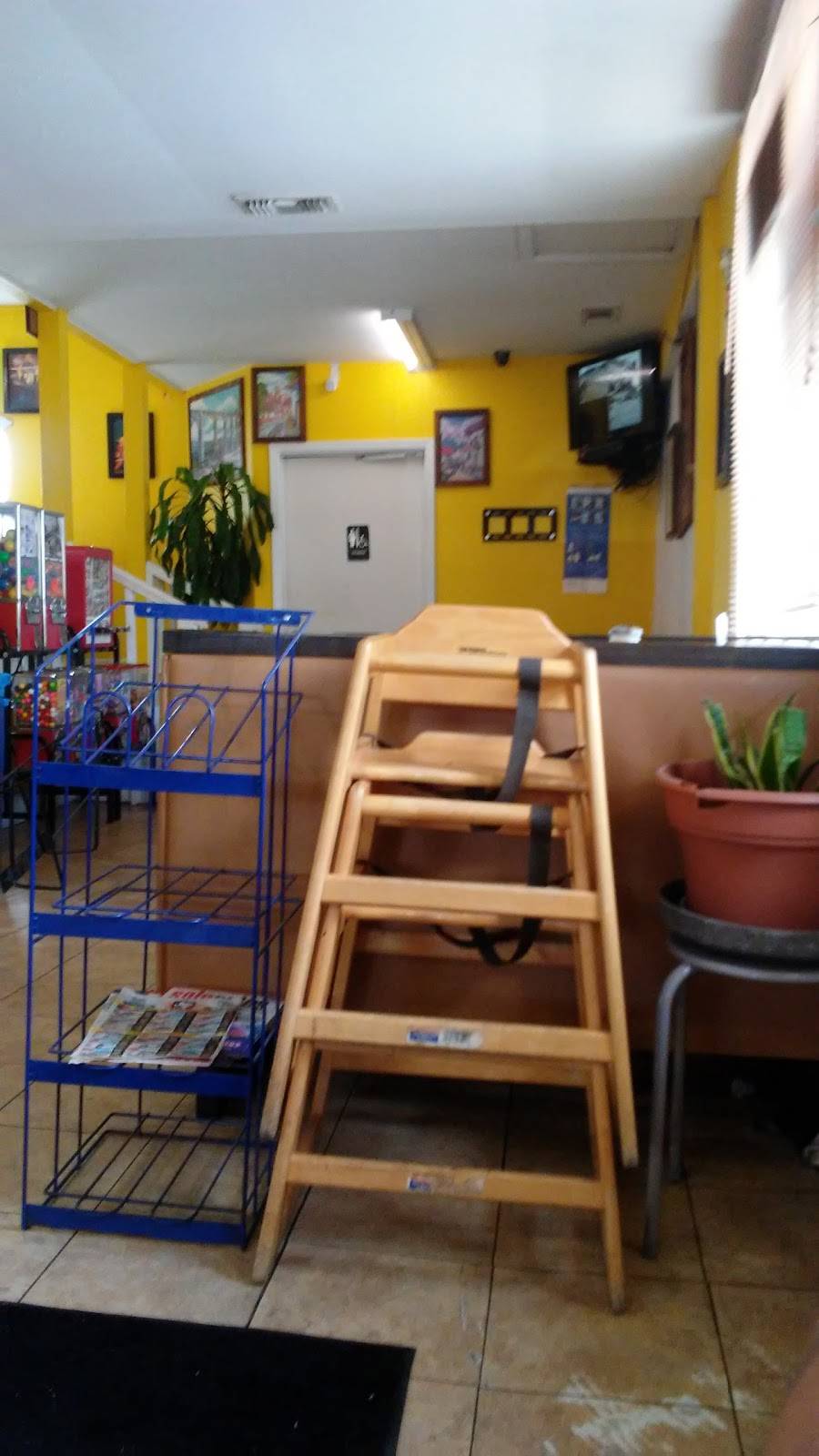 Alma De Jalisco Restaurant | restaurant | 1502 N Zarzamora St, San Antonio, TX 78207, USA | 2107361974 OR +1 210-736-1974