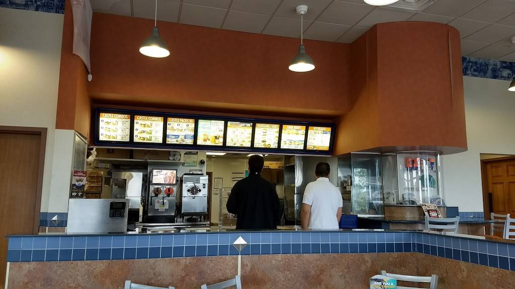 White Castle | restaurant | 3832 E Grand River Ave, Howell, MI 48843, USA | 5175525284 OR +1 517-552-5284