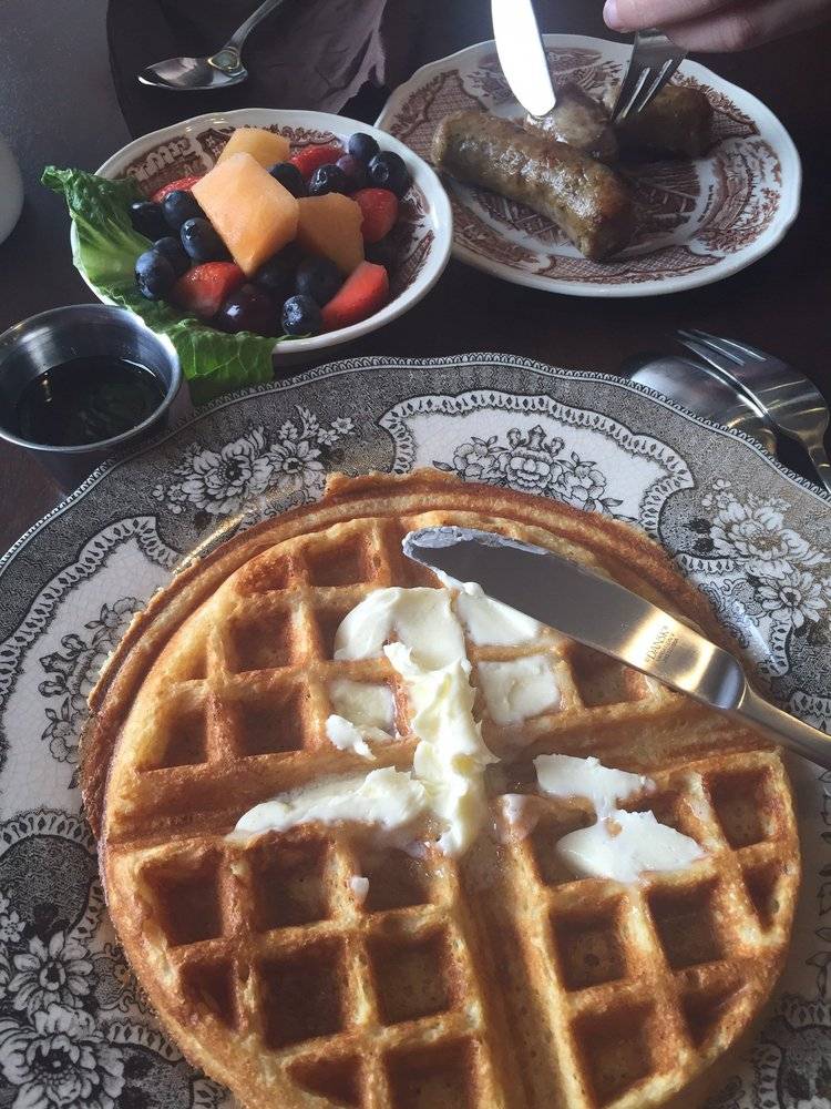 Momma Rabbits Nibbles and Sips | cafe | 5082 Sunset Blvd, Lexington, SC 29072, USA | 8033561330 OR +1 803-356-1330