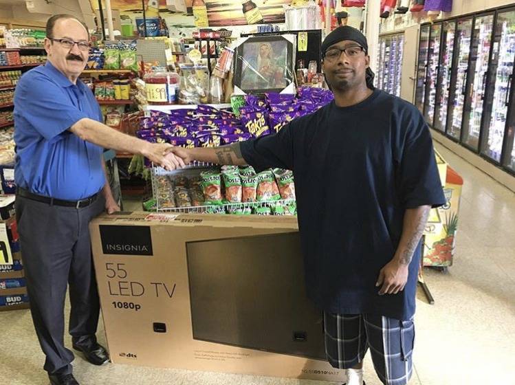 El Taco Loco In Ramona market | restaurant | 838 Main St, Ramona, CA 92065, USA | 7607890150 OR +1 760-789-0150