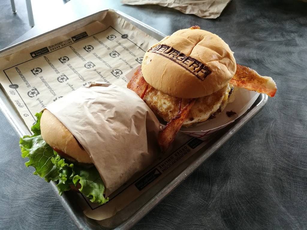 BurgerFi | restaurant | 6 S Ocean Blvd, Delray Beach, FL 33483, USA | 5612789590 OR +1 561-278-9590