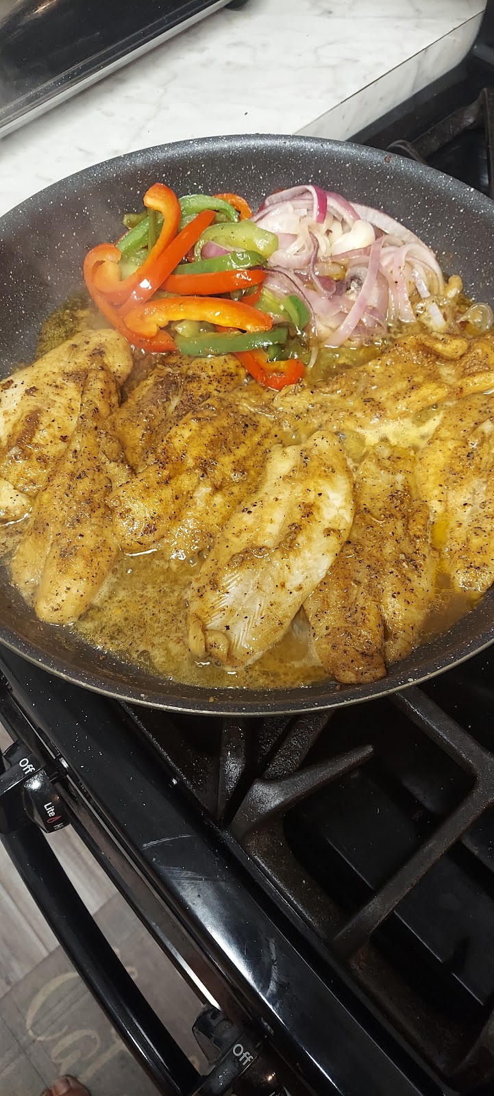 Big Boyy BBQ | restaurant | 7411 Central Ave, Capitol Heights, MD 20743, USA | 2029612551 OR +1 202-961-2551