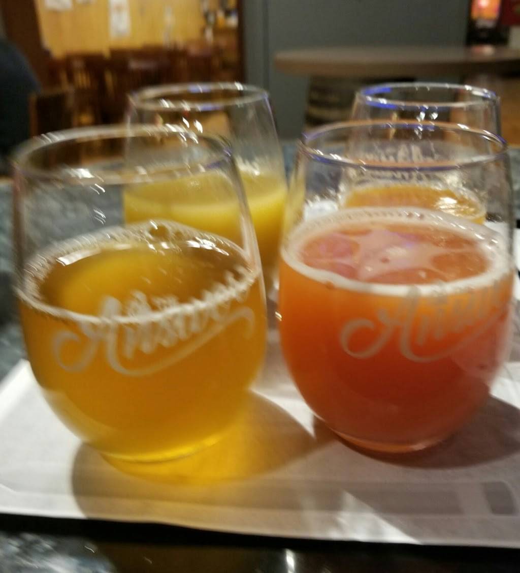 The Answer Brewpub | restaurant | 6008 W Broad St, Richmond, VA 23230, USA | 8042821248 OR +1 804-282-1248