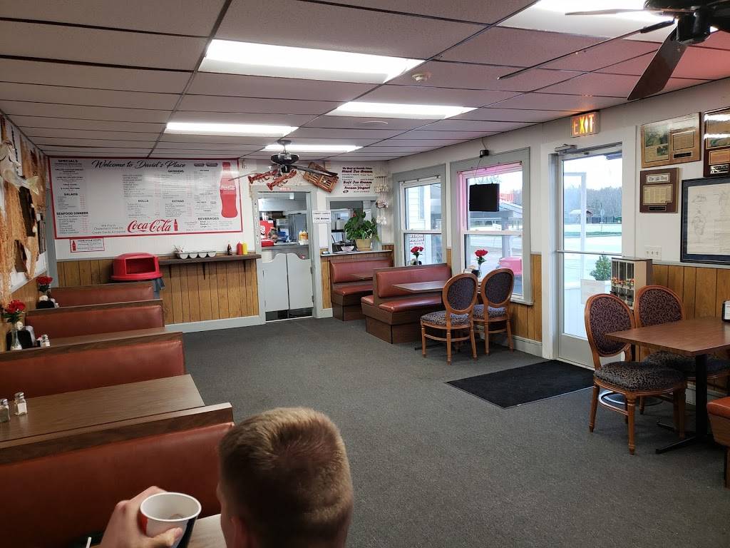 Davids Place | restaurant | 1647 CT-85, Oakdale, CT 06370, USA | 8604427120 OR +1 860-442-7120