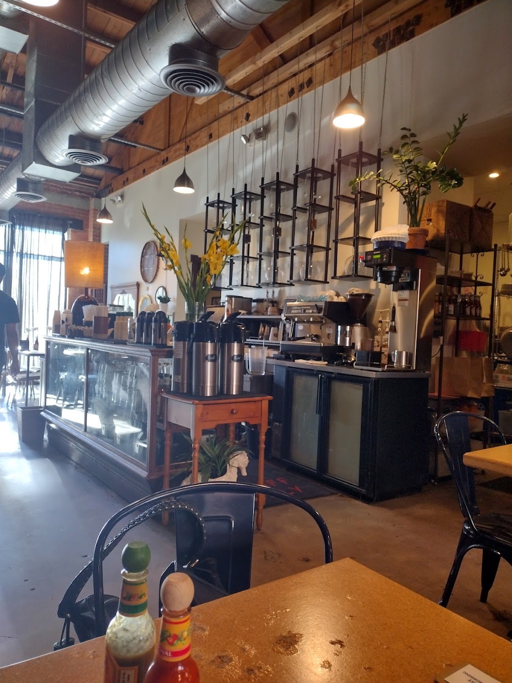 Vovomeena | restaurant | 1515 N 7th Ave UNIT 170, Phoenix, AZ 85007, USA | 6022522541 OR +1 602-252-2541