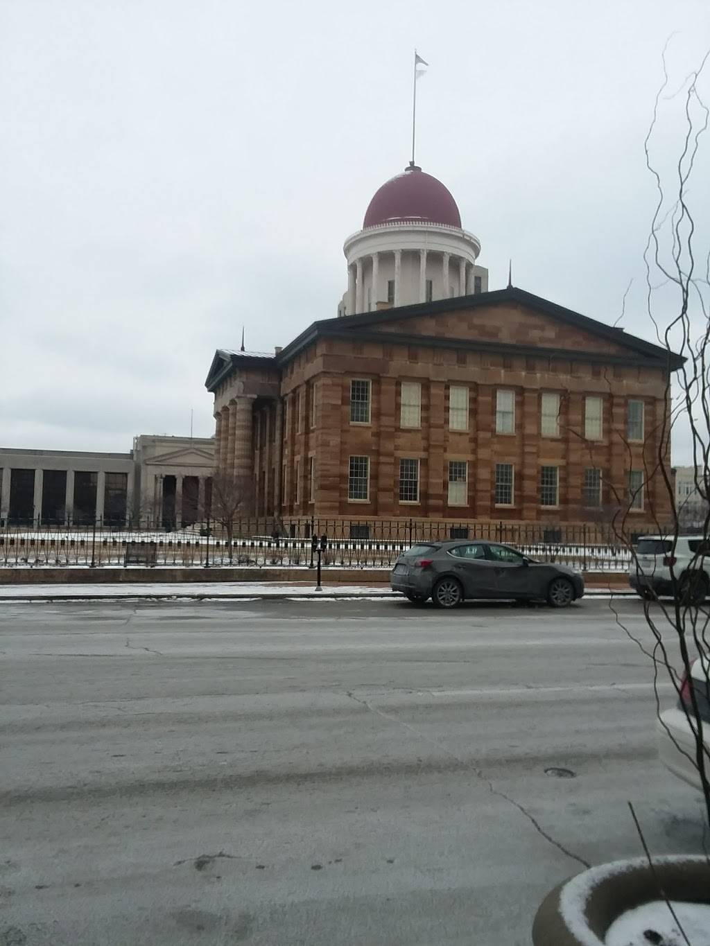 Augies Front Burner | restaurant | 109 S 5th St, Springfield, IL 62701, USA | 2175446979 OR +1 217-544-6979