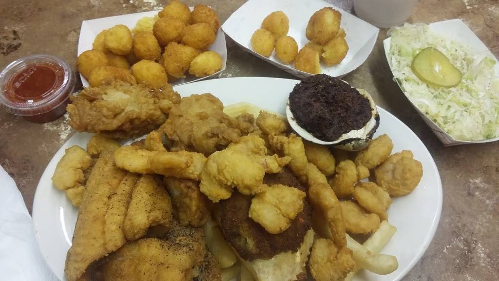 Jones Fish Camp | restaurant | 5269 NC-16, Maiden, NC 28650, USA | 7044832480 OR +1 704-483-2480