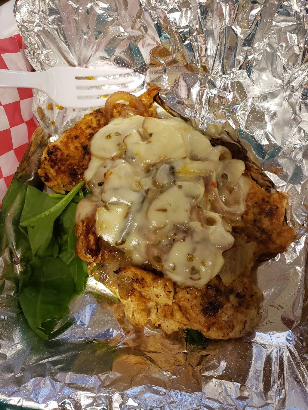 Build A Burger | restaurant | 3811 Green Hills Village Dr, Nashville, TN 37215, USA | 6152928685 OR +1 615-292-8685