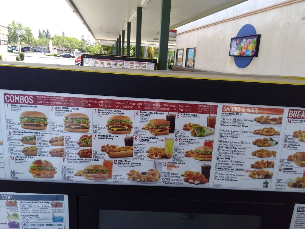 Sonic Drive-In | restaurant | 263 W Shaw Ave, Clovis, CA 93612, USA | 5593229600 OR +1 559-322-9600