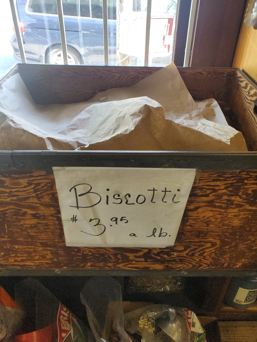 Genova Bakery | bakery | 749 N Sierra Nevada St, Stockton, CA 95205, USA | 2094666145 OR +1 209-466-6145