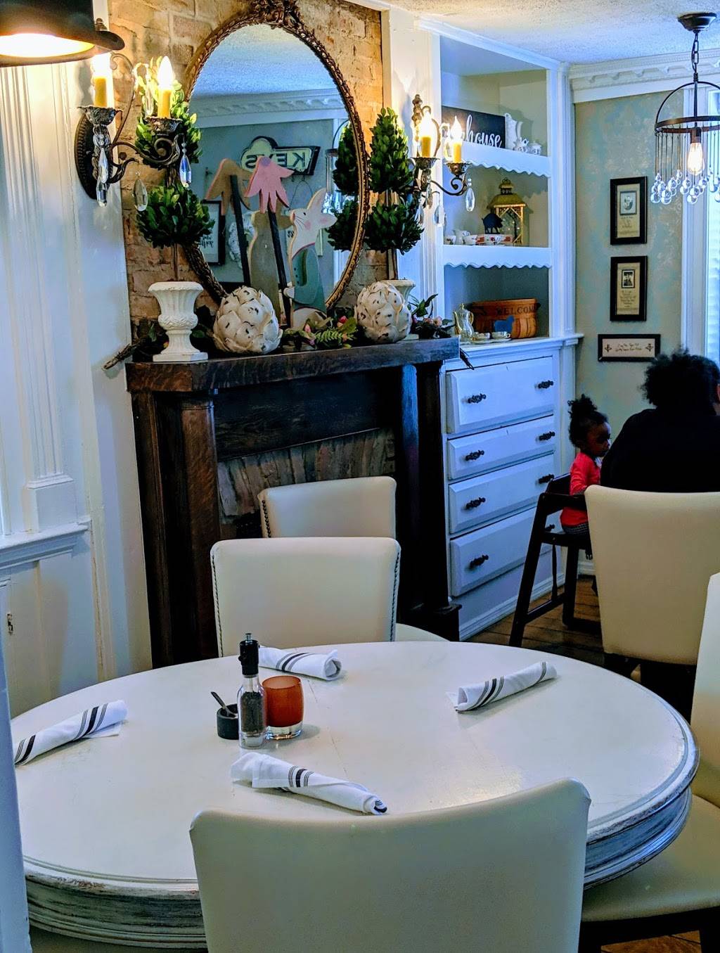 Cozys Cottage Event Venue | restaurant | 6456 Cincinnati Dayton Rd, Liberty Township, OH 45044, USA | 5136449365 OR +1 513-644-9365