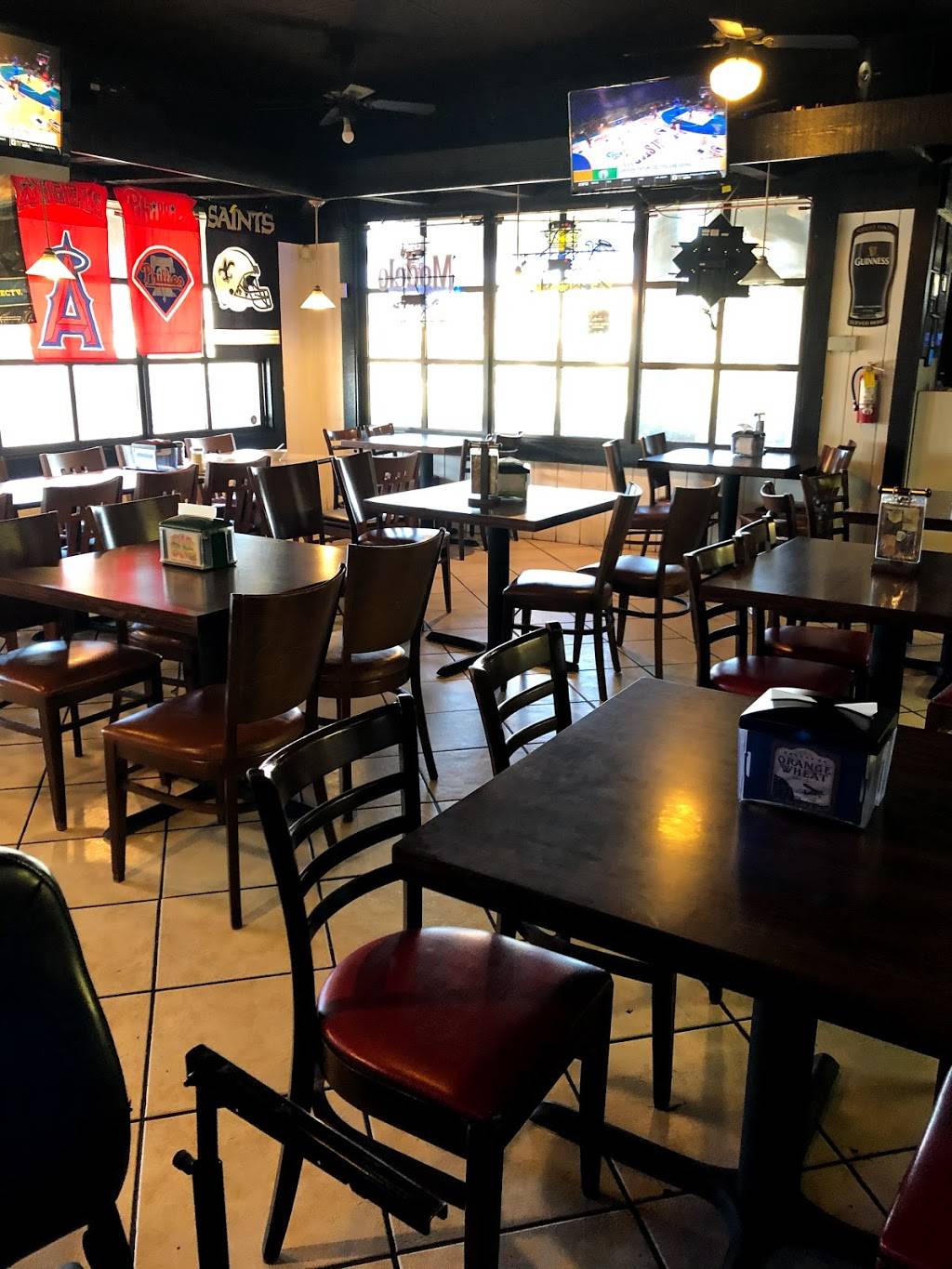 Big Guys Pizza, Pasta and Sports Bar | restaurant | 24735 Alessandro Blvd, Moreno Valley, CA 92553, USA | 9512421666 OR +1 951-242-1666