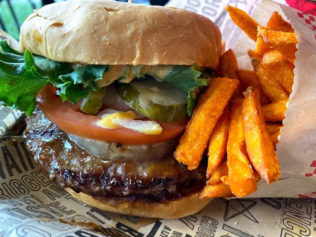 Papa Johns Pizza | restaurant | 153 S Kamehameha Hwy, Wahiawa, HI 96786, USA | 8086217700 OR +1 808-621-7700