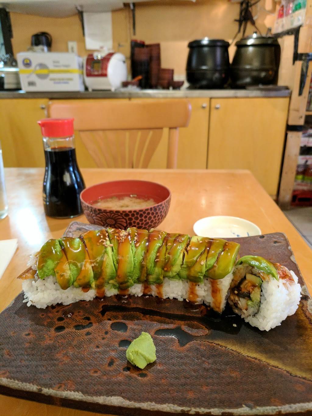Tako Sushi | restaurant | 2379 Telegraph Ave, Berkeley, CA 94704, USA | 5106658000 OR +1 510-665-8000