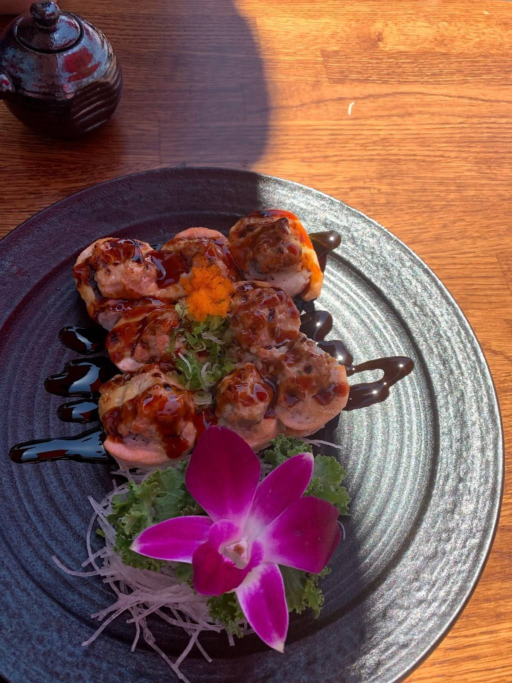 Catch Me Sushi | restaurant | 7234 Canoga Ave, Canoga Park, CA 91303, USA | 8187221443 OR +1 818-722-1443