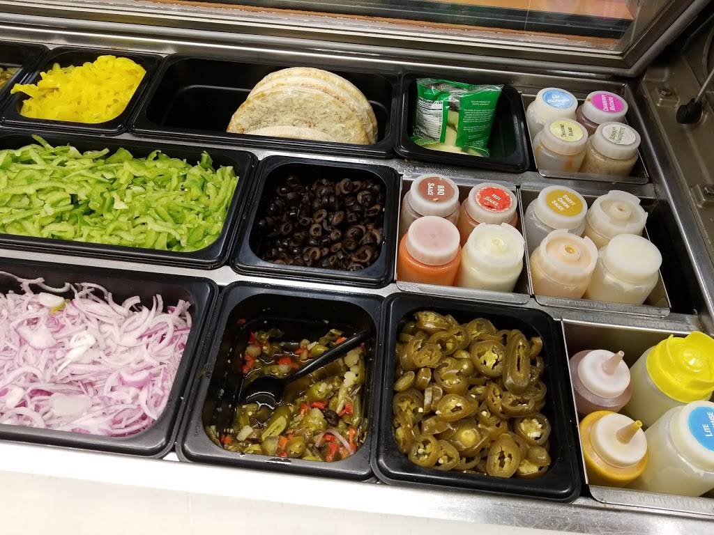 Subway Restaurants | restaurant | 726 E 87th St, Chicago, IL 60619, USA | 7739948338 OR +1 773-994-8338