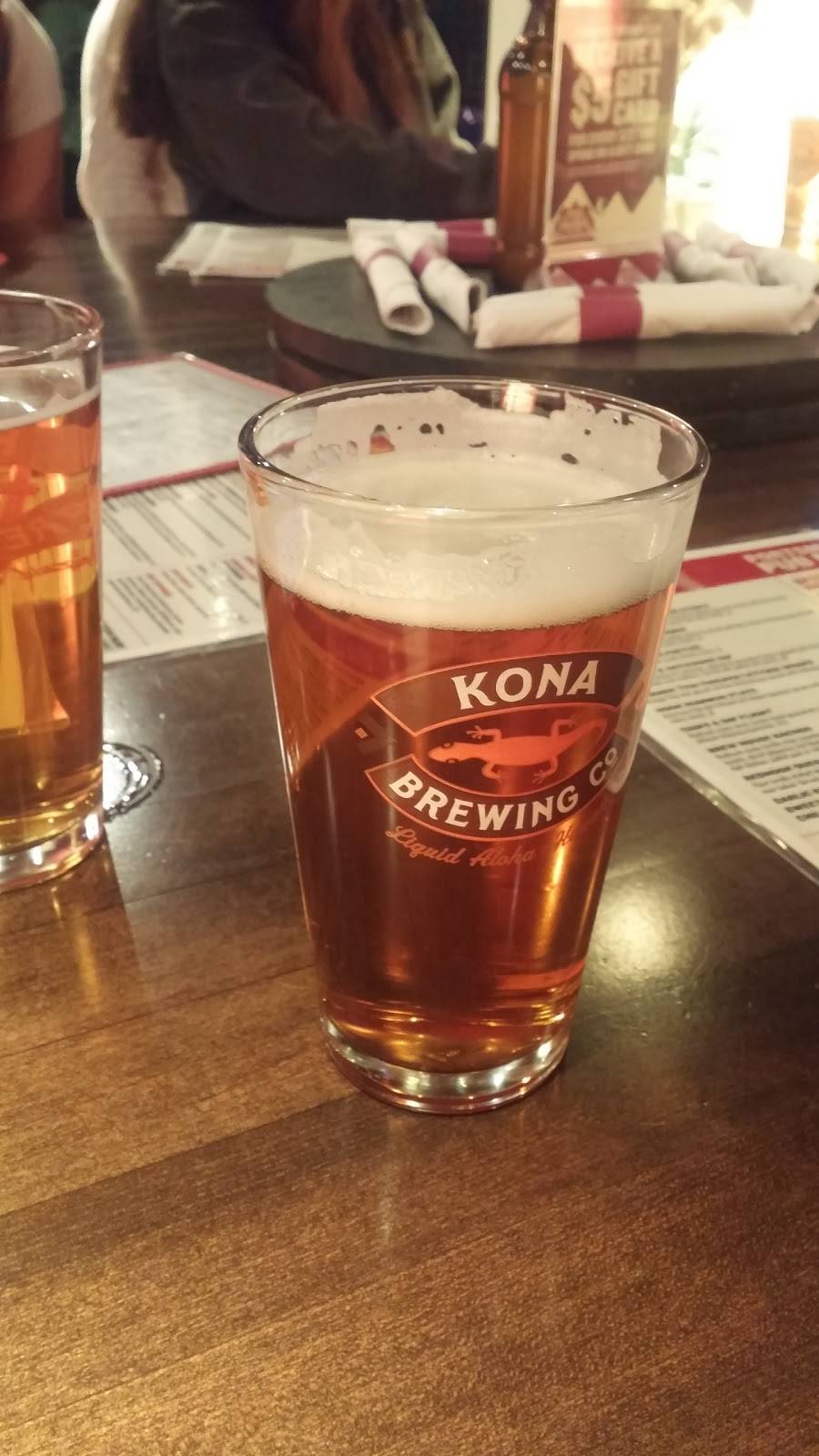 Cataqua Public House | restaurant | 1 Redhook Way, Portsmouth, NH 03801, USA | 6034308600 OR +1 603-430-8600