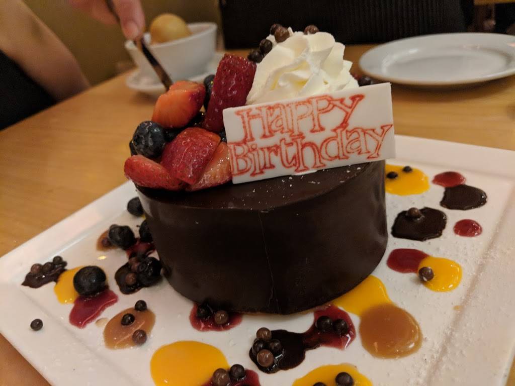 Central Michel Richard | restaurant | 1001 Pennsylvania Ave NW, Washington, DC 20004, USA | 2026260015 OR +1 202-626-0015