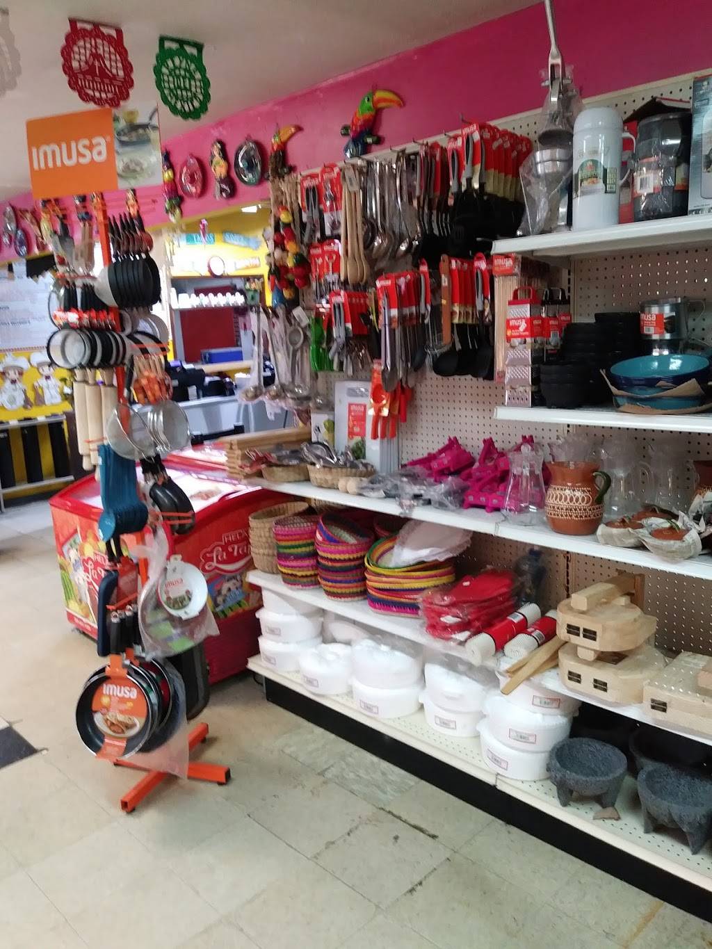 La Mejor Inc. | restaurant | 684 S Farmersville Blvd, Farmersville, CA 93223, USA | 5597470739 OR +1 559-747-0739