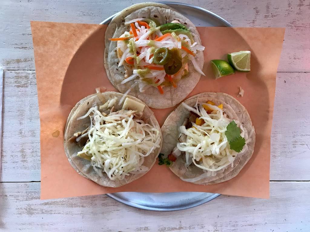 Fortune | restaurant | 6448 Boul St-Laurent, Montréal, QC H2S 3C4, Canada | 5143033111 OR +1 514-303-3111