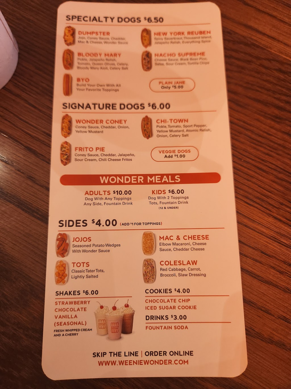 Weenie Wonder | restaurant | 4117 Worth Ave Unit WW, Columbus, OH 43219, USA | 6146839523 OR +1 614-683-9523