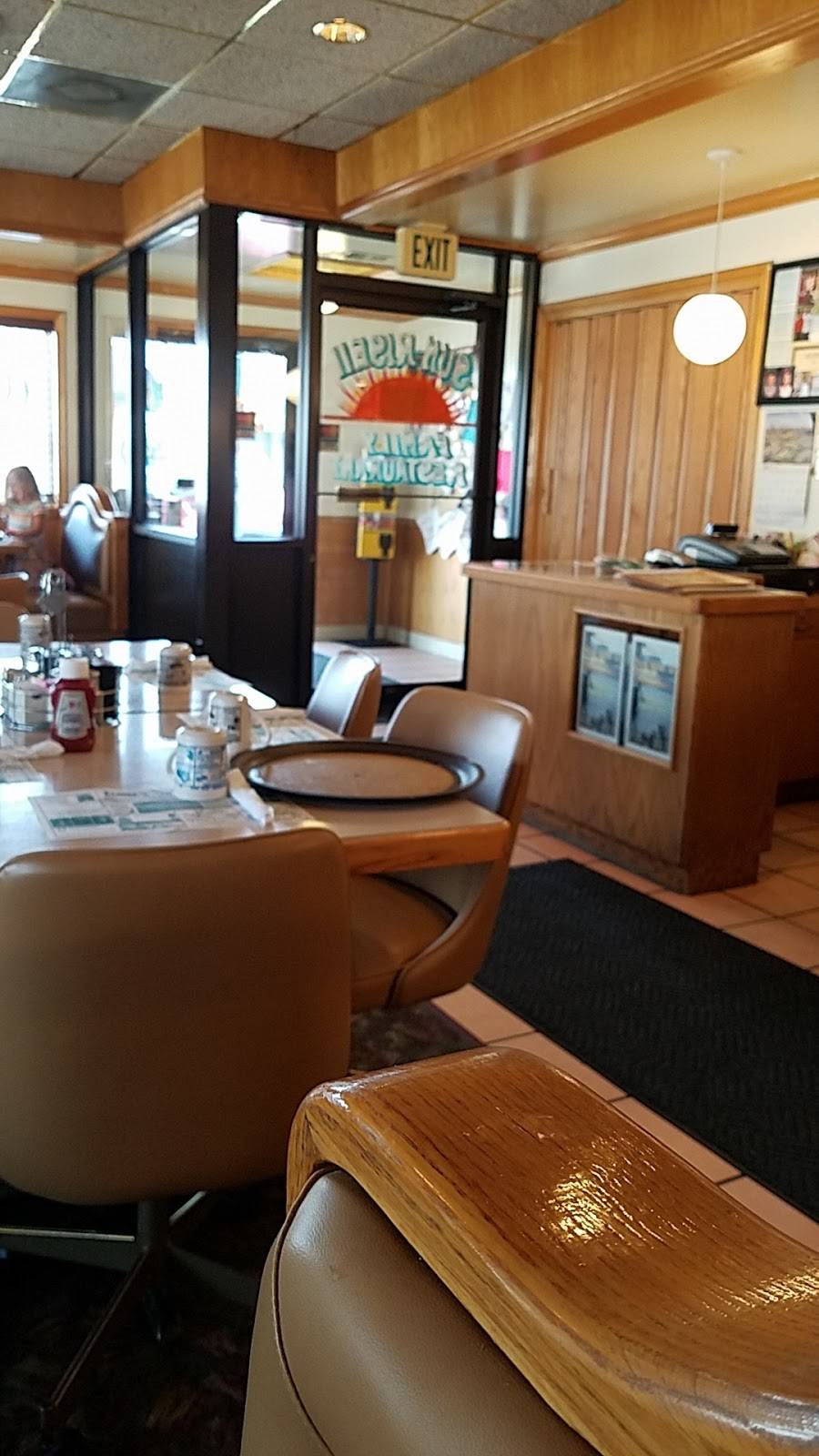 Sunrise II Family Restaurant | bakery | 101 W 2nd St, Byron, IL 61010, USA | 8152344229 OR +1 815-234-4229