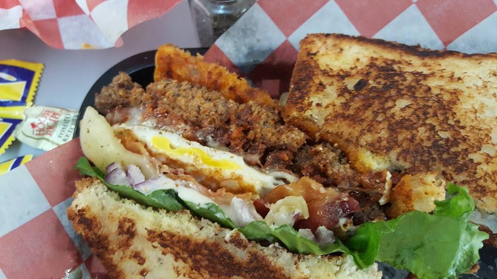 Dianas Burgers | restaurant | 2202 N Zarzamora St, San Antonio, TX 78201, USA | 2102512252 OR +1 210-251-2252