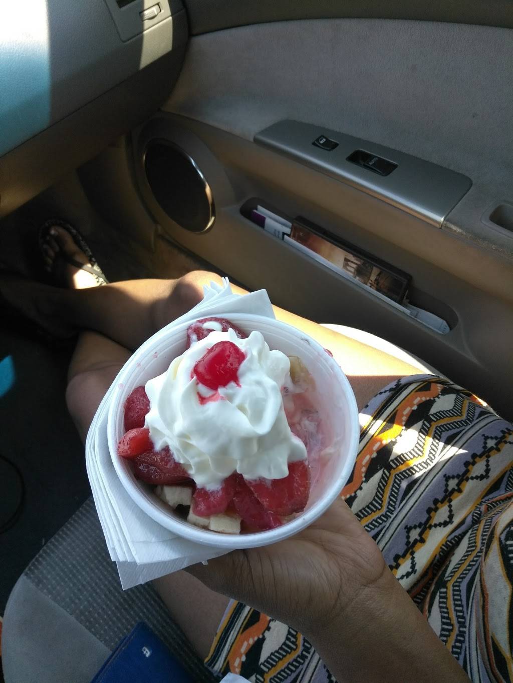 Ricks Frozen Custard | restaurant | 2829 Airline Blvd, Portsmouth, VA 23701, USA | 7574657681 OR +1 757-465-7681