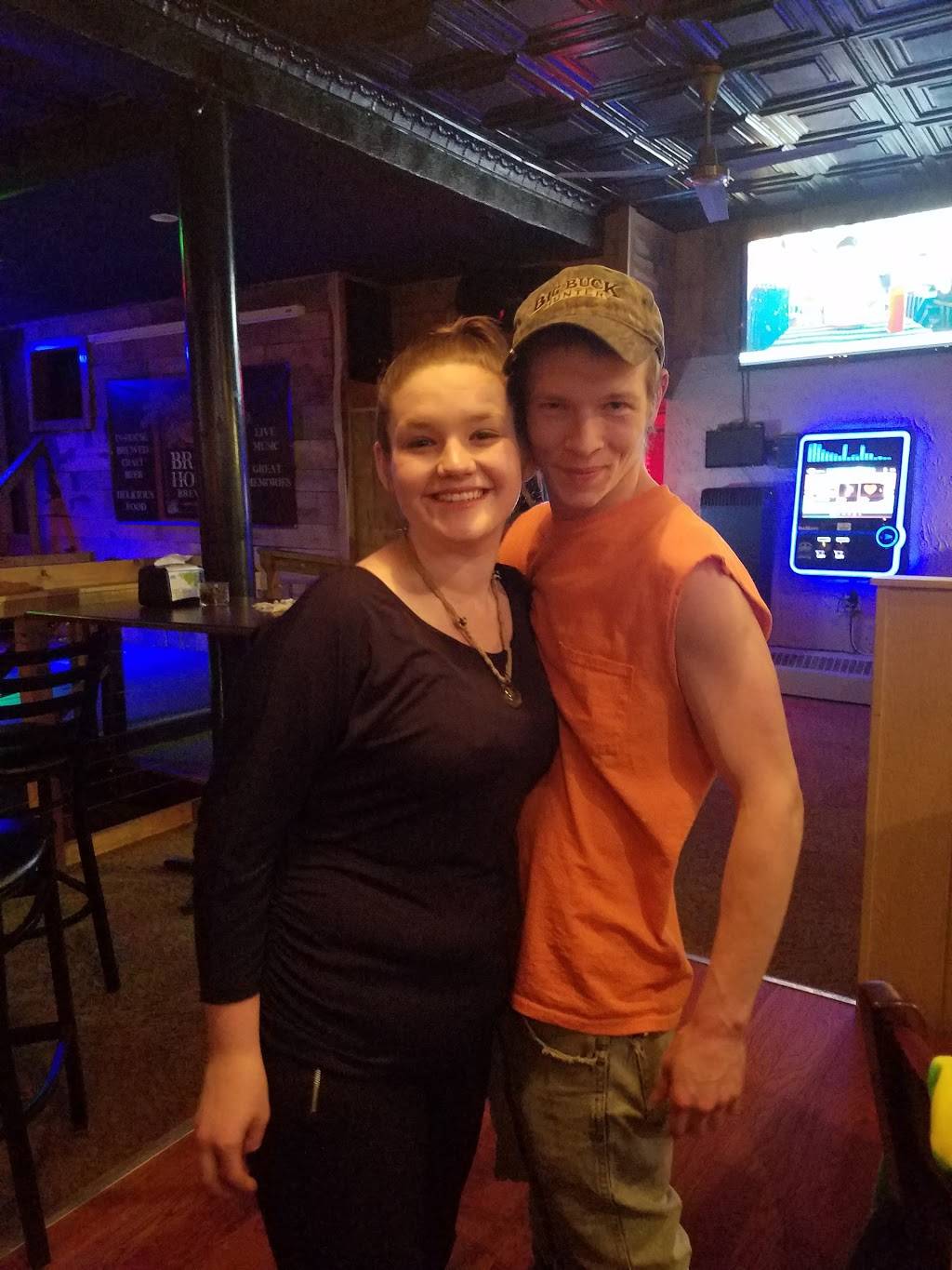 Brick House Brewery | restaurant | 2210, 1 W Pulteney St, Corning, NY 14830, USA | 6075424030 OR +1 607-542-4030