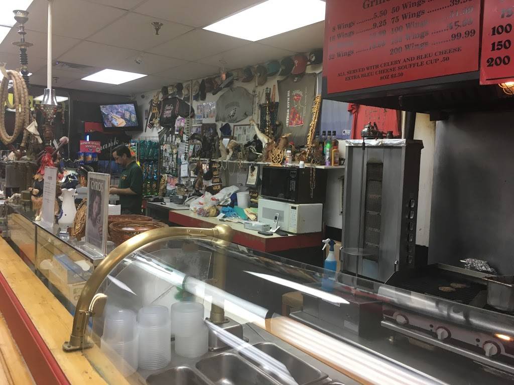 Chucks Cafe | restaurant | 1980 N Olden Ave, Trenton, NJ 08618, USA | 6098822140 OR +1 609-882-2140