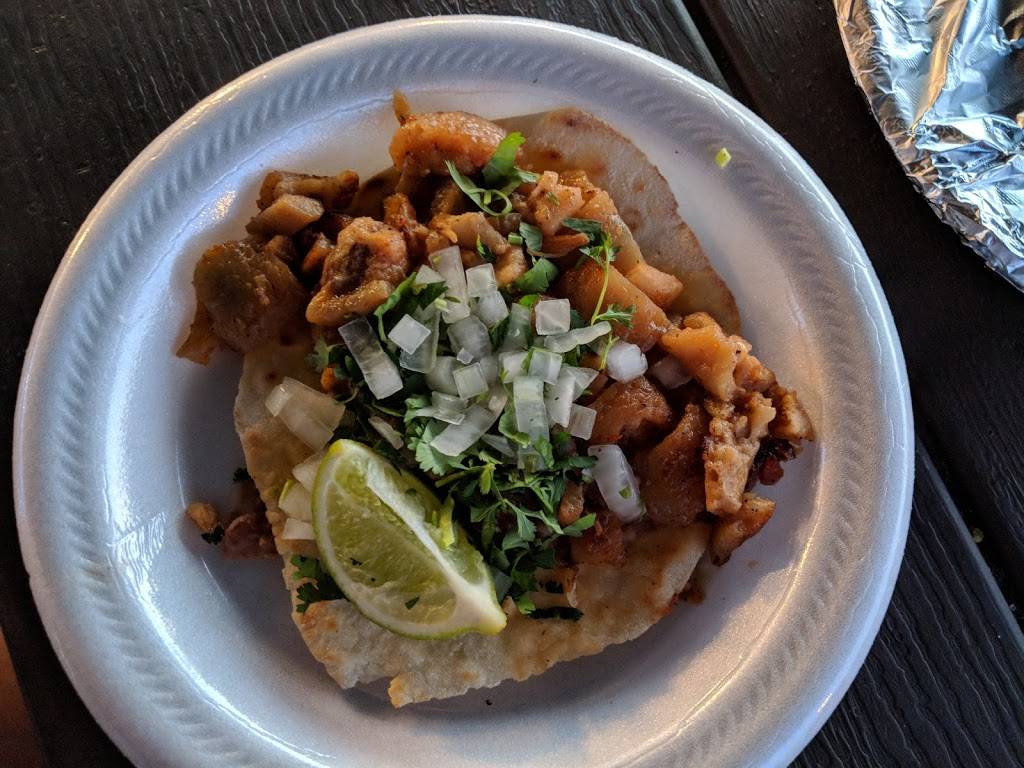 Rositas Al Pastor | restaurant | 1911 E Riverside Dr, Austin, TX 78741, USA | 5124428402 OR +1 512-442-8402