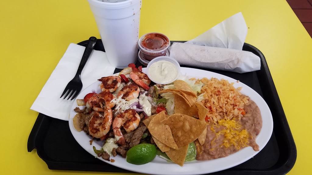 Tonys Fresh Mexican Food | restaurant | 2983 Via Las Rosas, Oceanside, CA 92054, USA | 7604335004 OR +1 760-433-5004