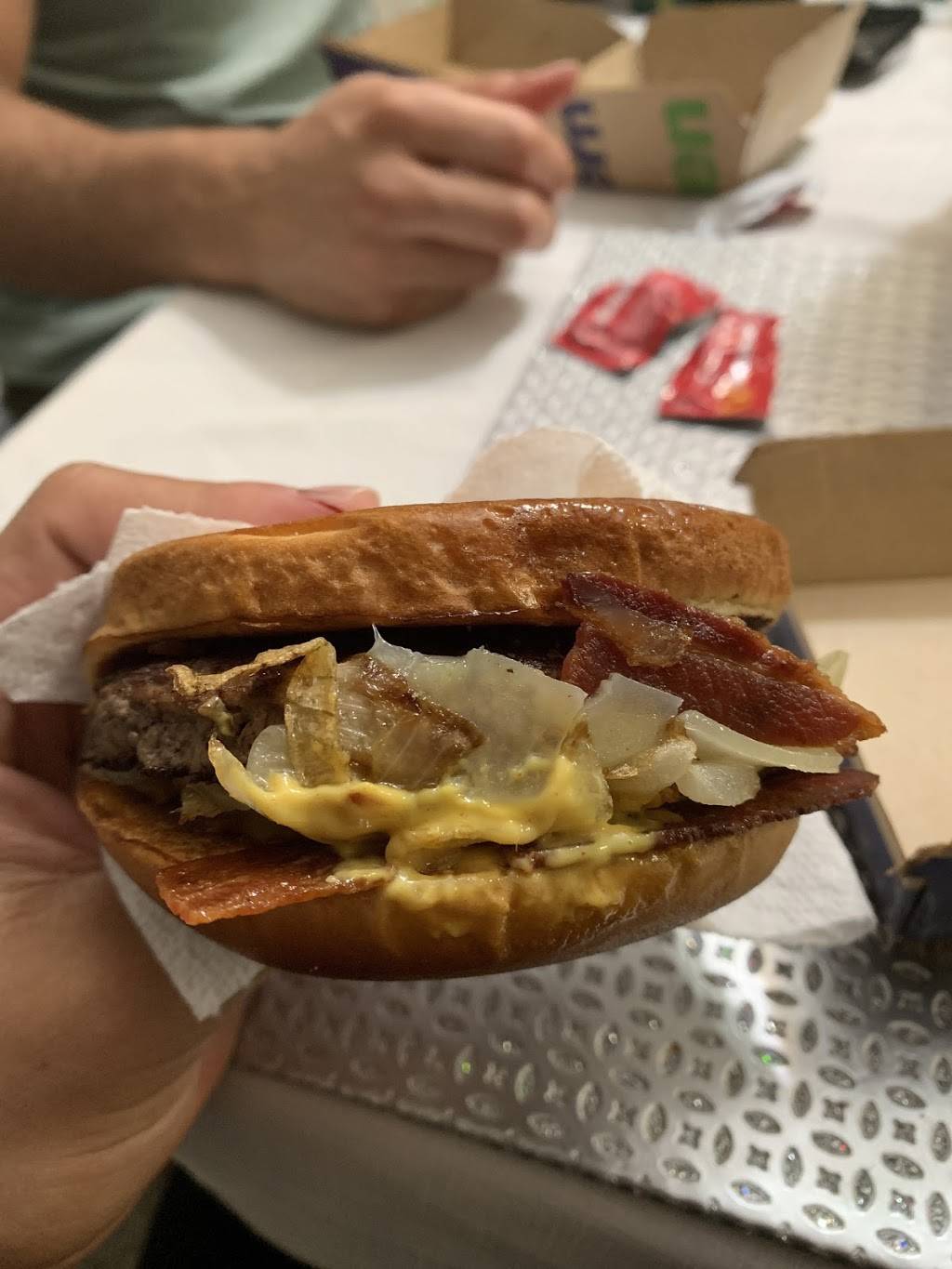 McDonalds | cafe | 970 Mansell Rd, Roswell, GA 30076, USA | 7706509950 OR +1 770-650-9950