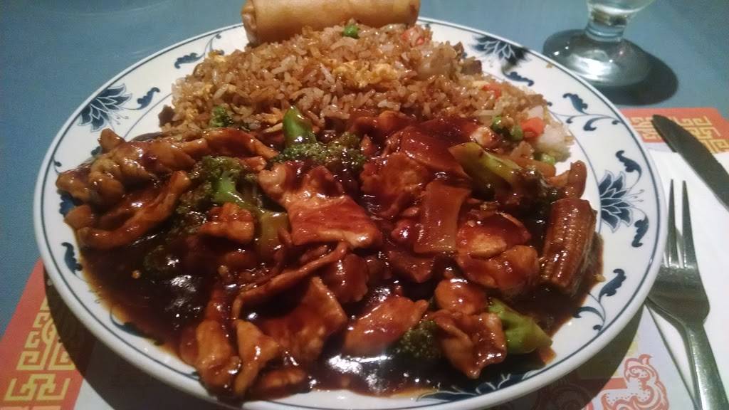 China Gourmet | restaurant | 210 Millwood Ave, Winchester, VA 22601, USA | 5407223333 OR +1 540-722-3333