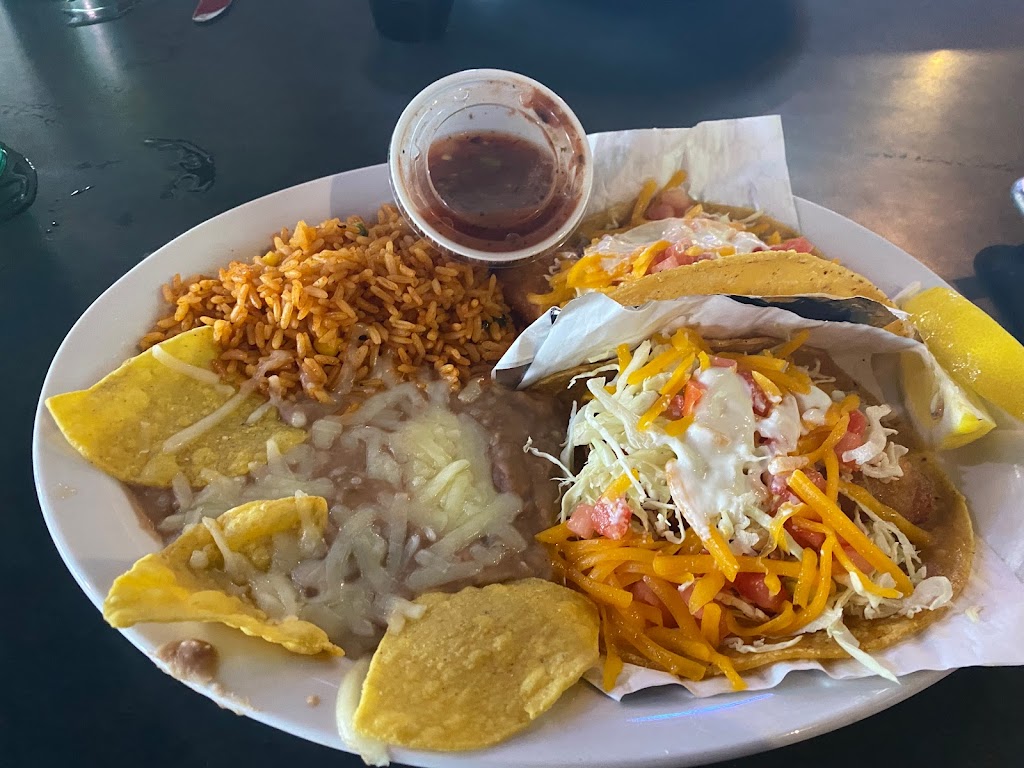 Burgers & Beer | restaurant | 321 W 20th St, Yuma, AZ 85364, USA | 9287833987 OR +1 928-783-3987