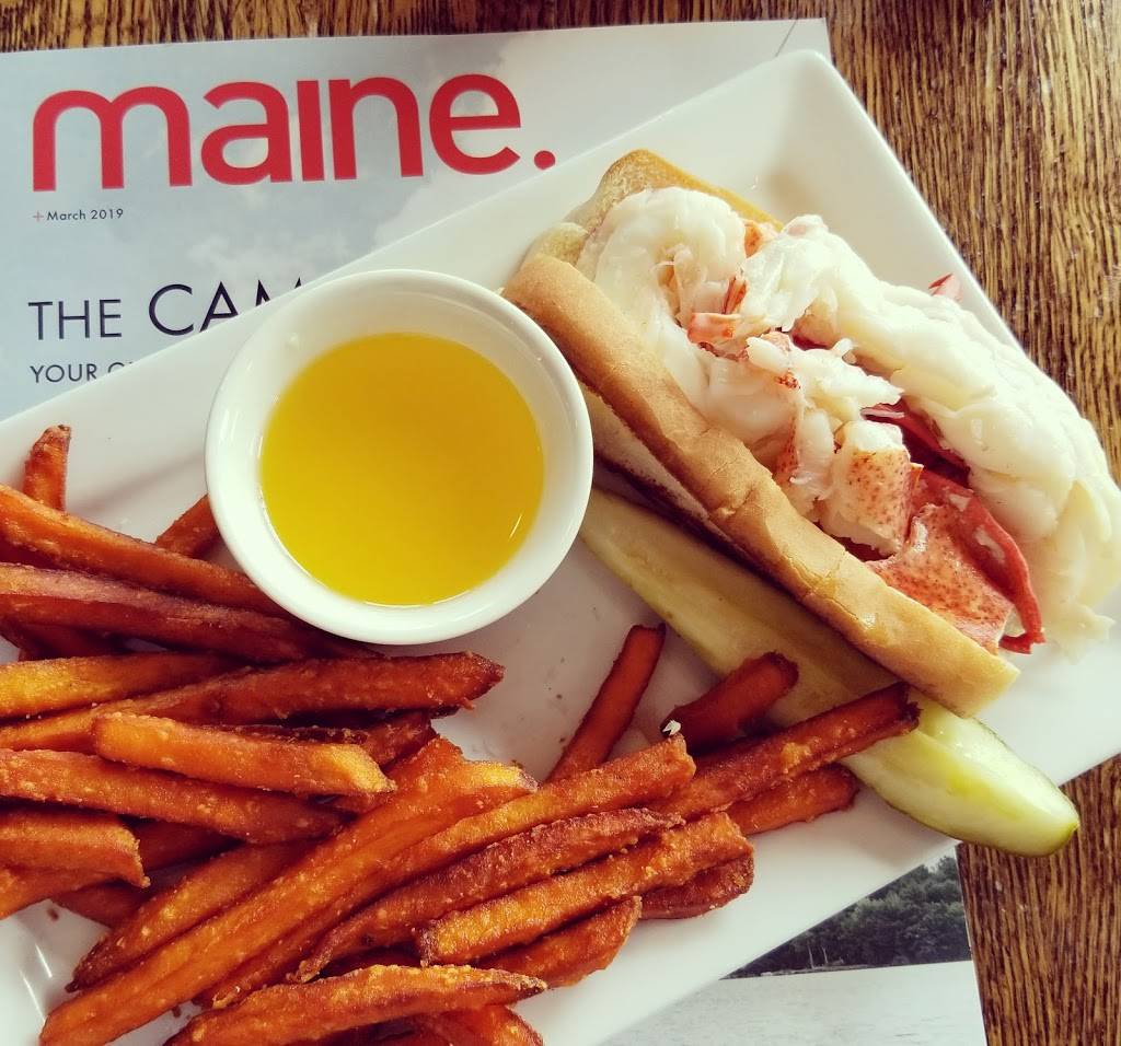 Union Grill | restaurant | 8 Beach St, York, ME 03909, USA | 2073631333 OR +1 207-363-1333