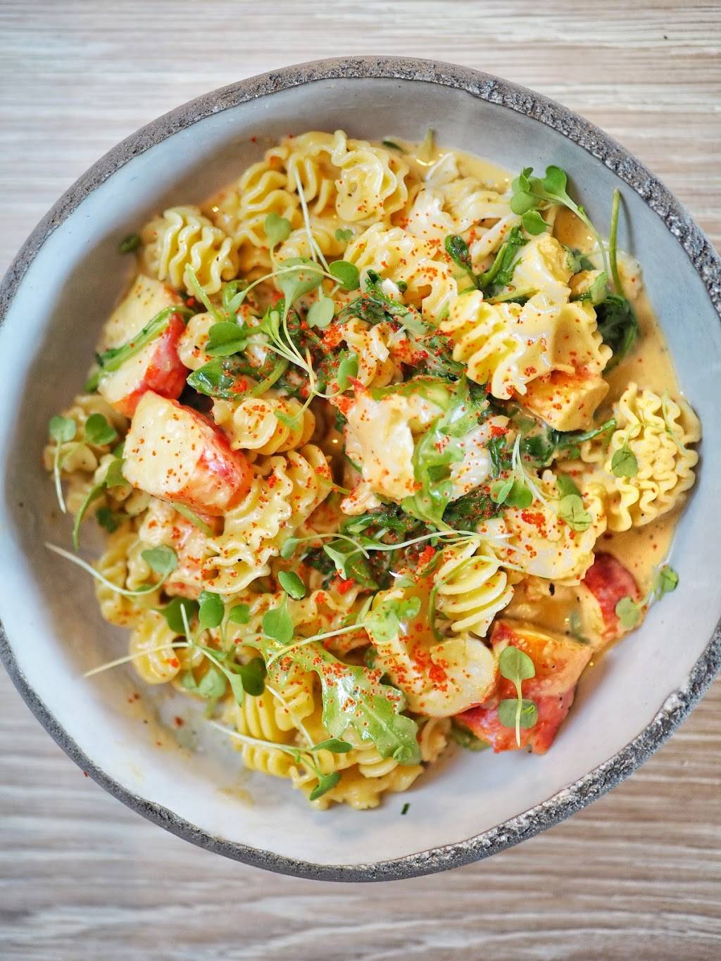 Knife & Spoon | restaurant | 4012 Central Florida Pkwy, Orlando, FL 32837, USA | 4073934333 OR +1 407-393-4333