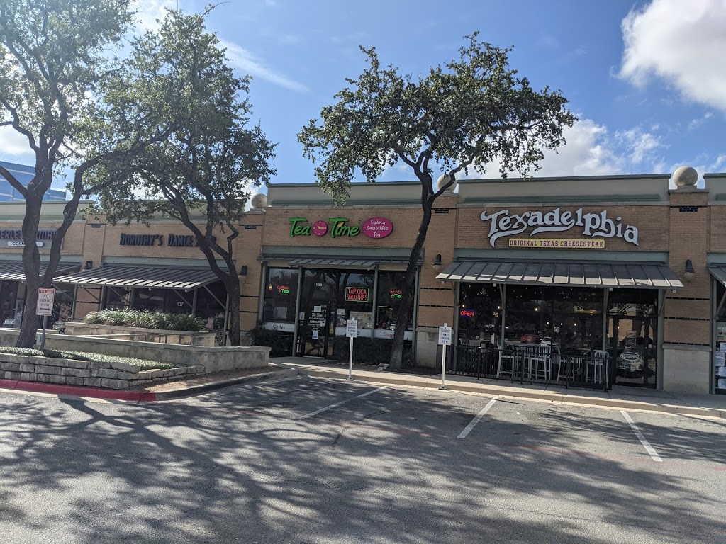 Texadelphia - The Strand | restaurant | 11255 Huebner Rd #109, San Antonio, TX 78230, USA | 2107299001 OR +1 210-729-9001