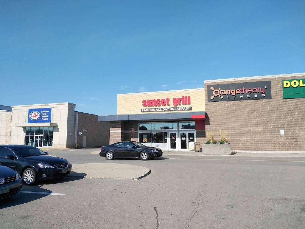 Sunset Grill | restaurant | 75 Centennial Pkwy N, Hamilton, ON L8E 2P2, Canada | 9055738688 OR +1 905-573-8688