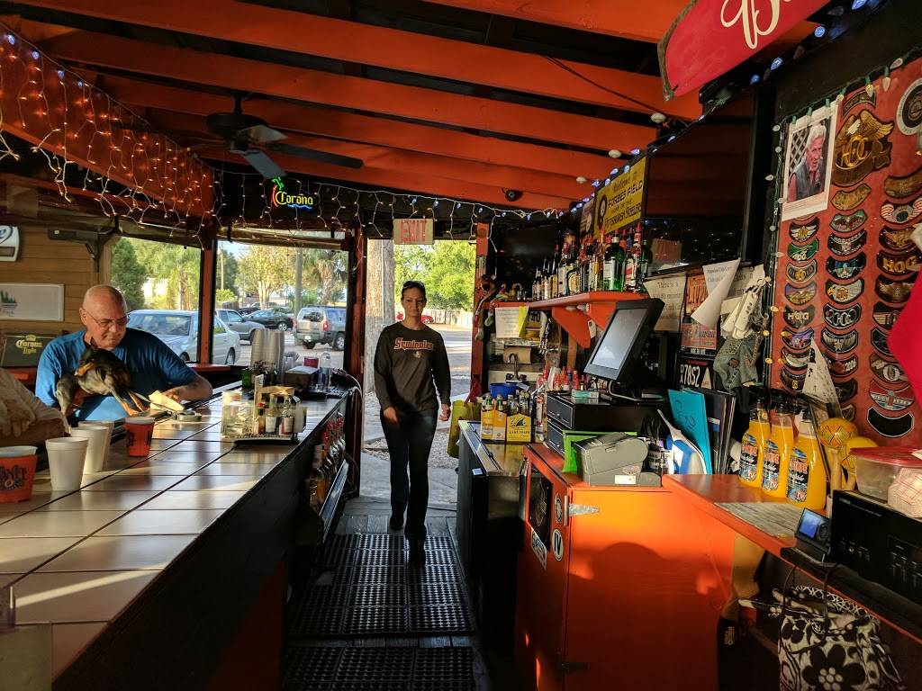 Lake Harris Hide A Way | restaurant | 11912 Lane Park Rd, Tavares, FL 32778, USA | 3523433585 OR +1 352-343-3585