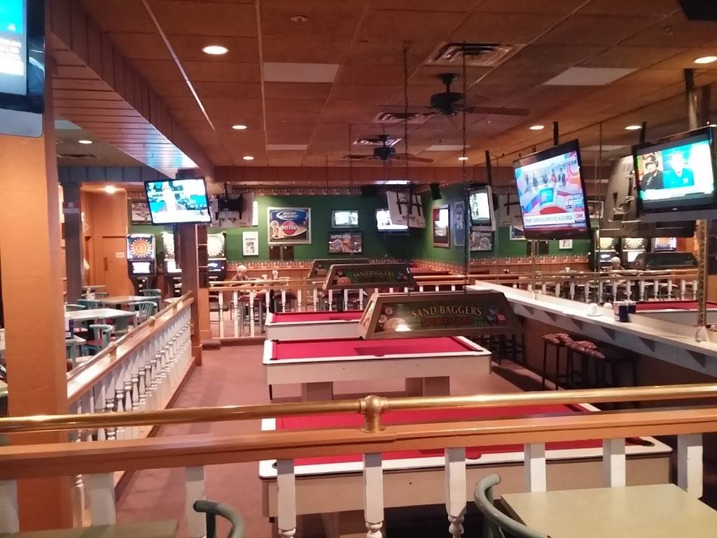 SandBaggers Sports Bar and Grill | restaurant | 25615 Van Dyke Ave, Center Line, MI 48015, USA | 5867595900 OR +1 586-759-5900